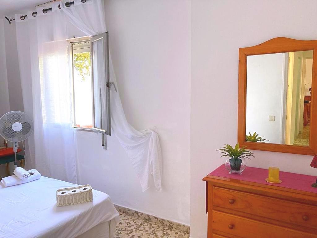Practico Apartamento A 5 Min Andando De Gibraltar Y El Centro, Frente Al Mar La Línea de la Concepción Екстериор снимка